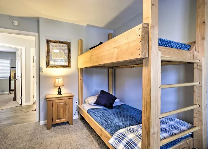 Furnished Deck: Show 'white Mountain Cottage'